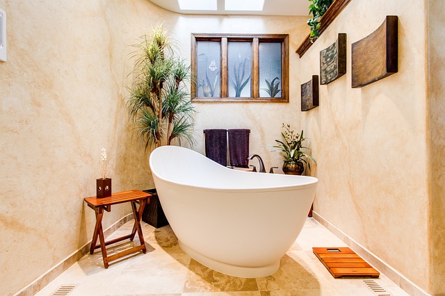 Oplev spa-lignende komfort i dit eget badeværelse med en bruseslange og brusevæg